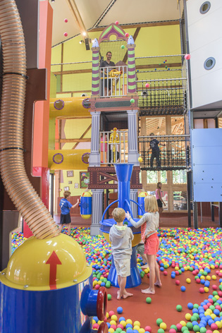 A Playful Fairytale Wonderland | Proludic 5-2015102614458313898862 | ODS